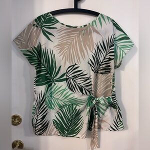Brax Women’s Tropical Palm-Print Tie-Side Blouse in Green and Beige size 42.